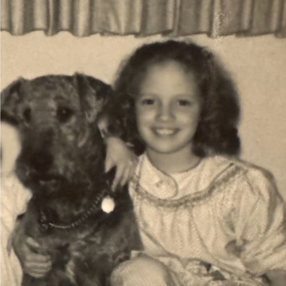 Meet your Posher, Patricia, aka ReillyDarby ๐ฉท - Picture 9 of 9